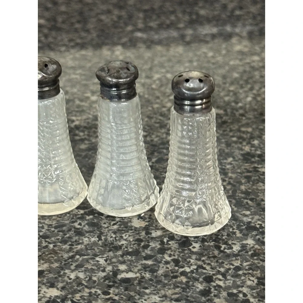 Vintage 1940's mini Sterling Silver Salt Pepper Shakers crystal Set Of 4